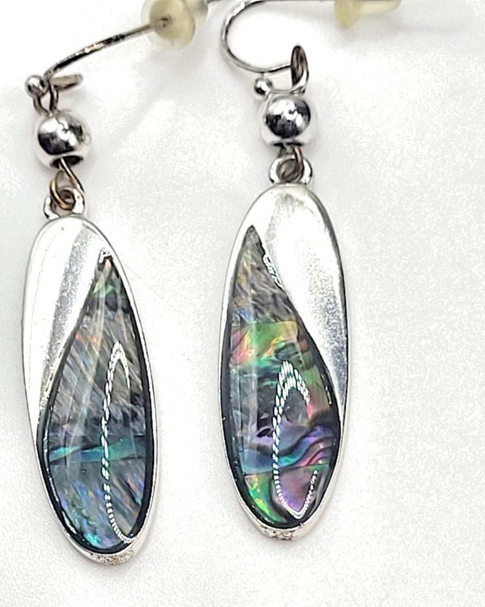 Bohemian Mother of Pearl Dangle Silvertone Minimlaist 90s Earrings 2in